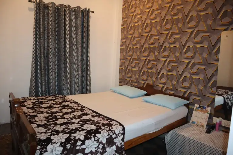 Basic-Private-Room-katihar-hotel-kalzug