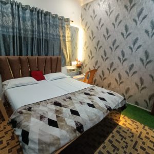 couples friendly room katihar non ac room