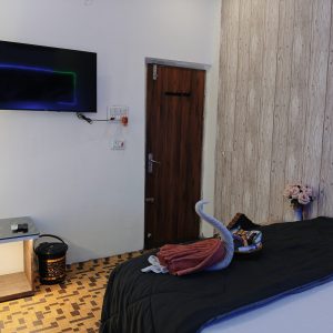 Ac-Deluxe-Room-Hotel-kalzug-Katihar